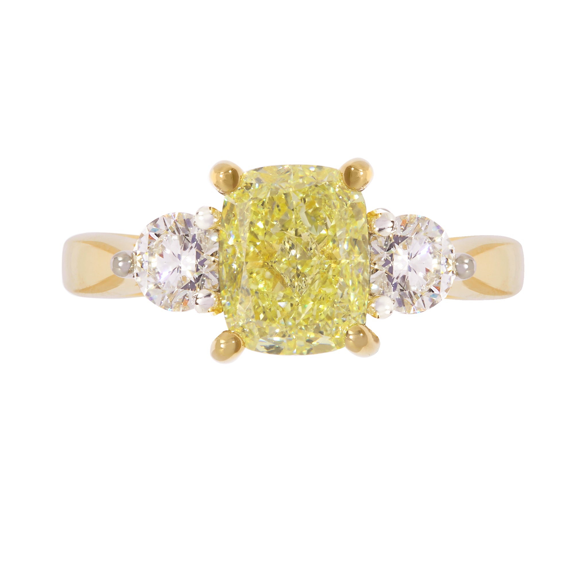 How to choose the perfect Yellow Diamond for the Engagement Ring of her dreams…