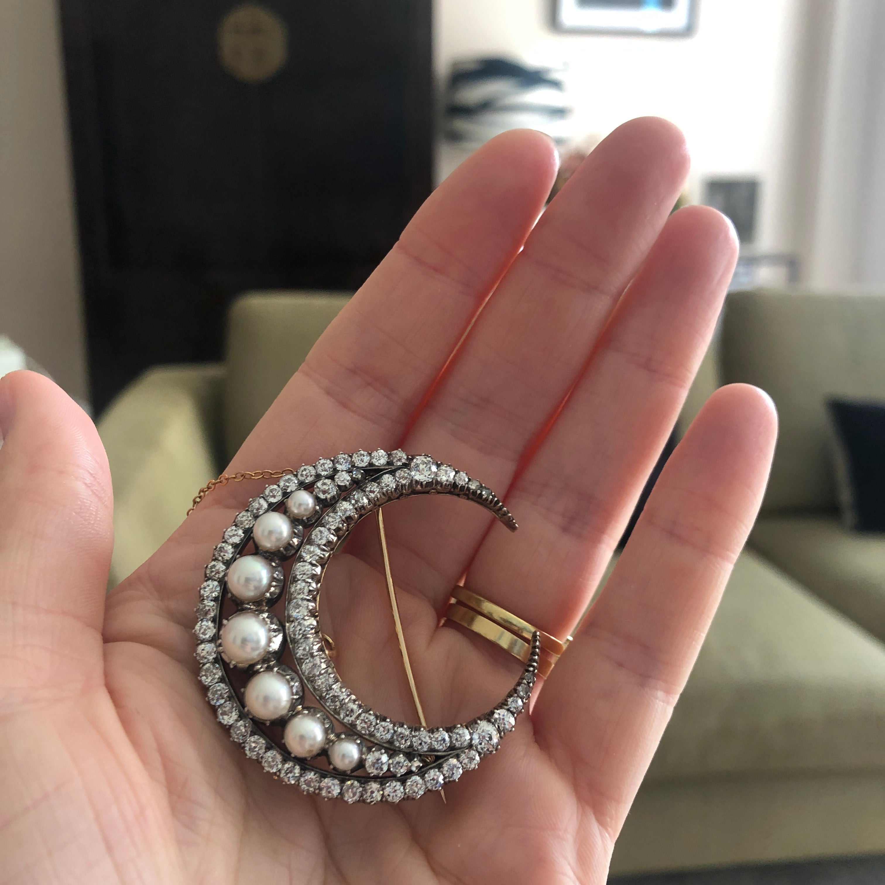 The Family Heirloom Jewellery Dilemma