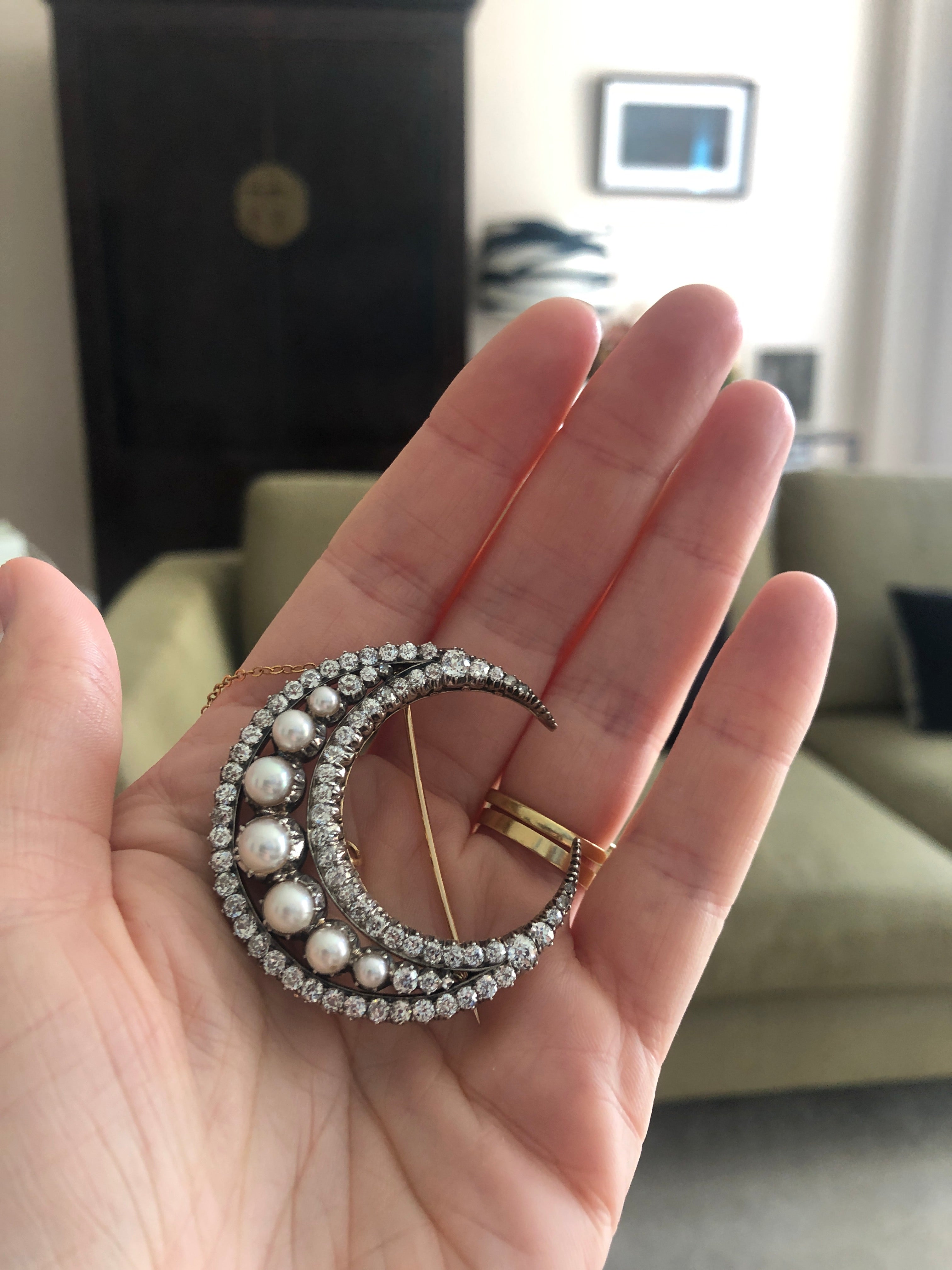 The Family Heirloom Jewellery Dilemma