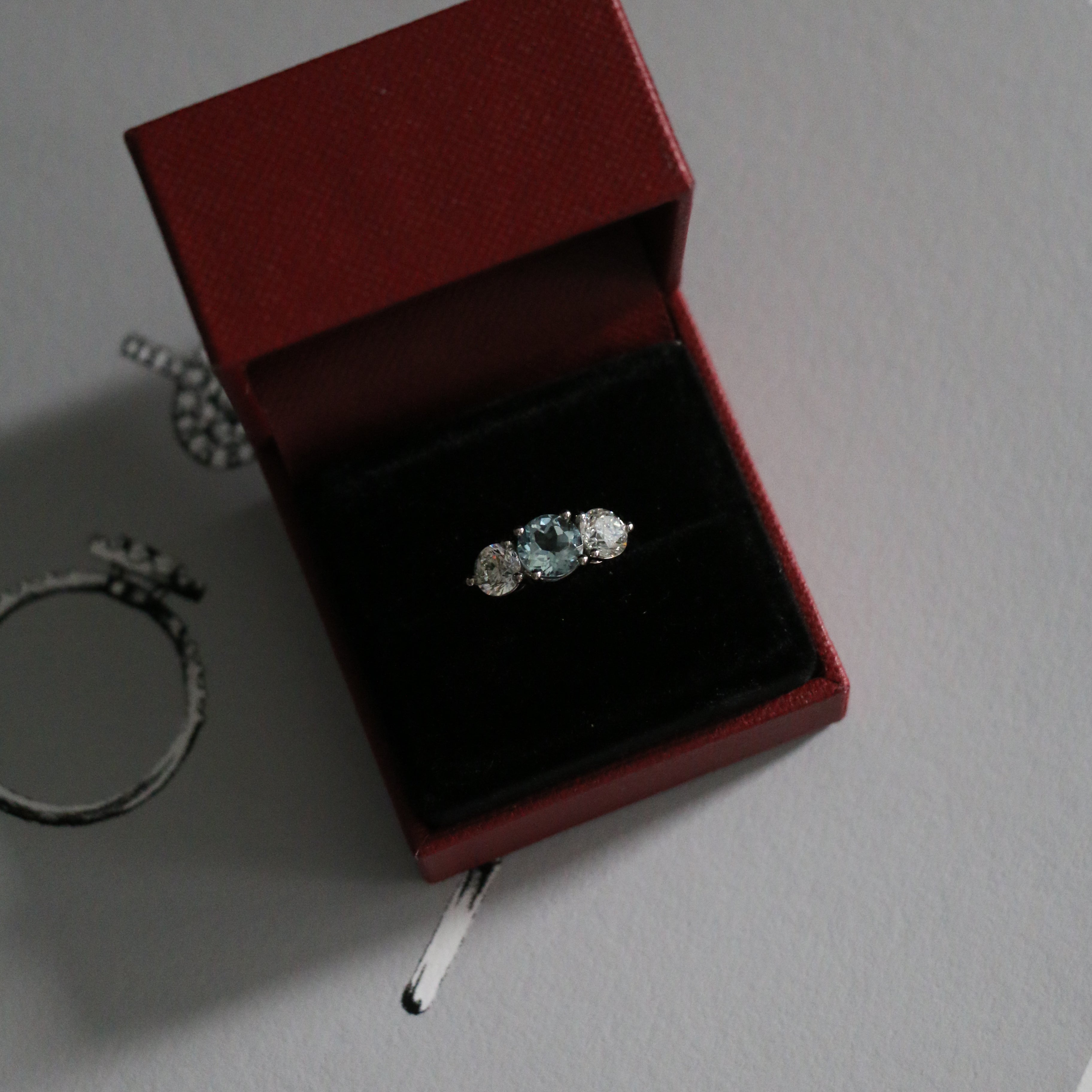 From Off-the-Shelf to One-of-a-Kind: The Advantages of Choosing a Bespoke Engagement Ring